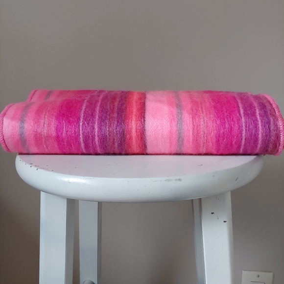 Tresart Cache Alpaca Scarf Striped Pink - Picture 7 of 8